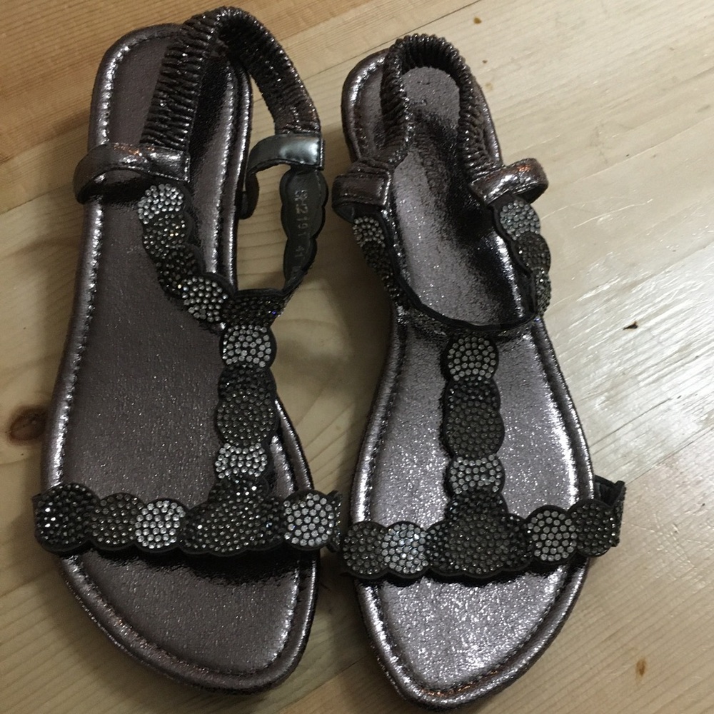 Ladies dressy sandal